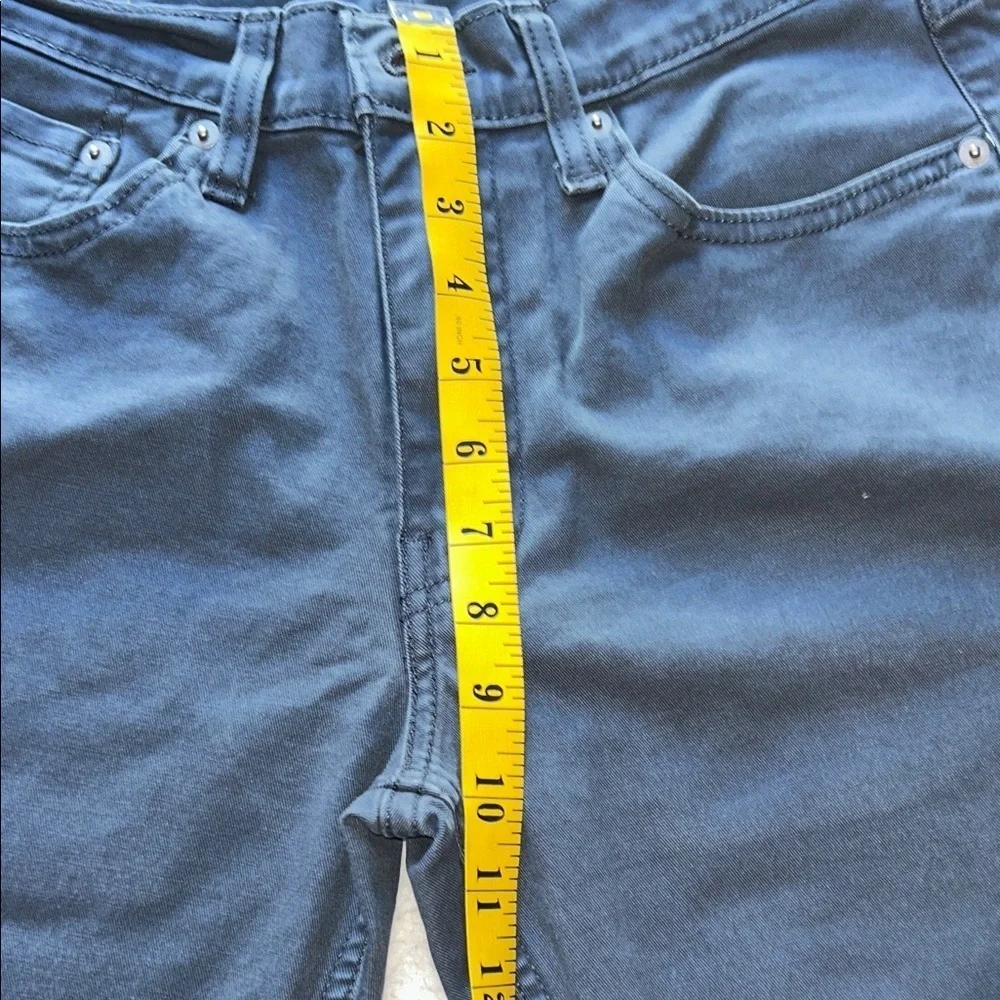 Levi's Men's Dark Gray Straight Jeans